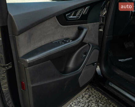 Черный Ауди Ку 7, объемом двигателя 3 л и пробегом 124 тыс. км за 34800 $, фото 45 на Automoto.ua