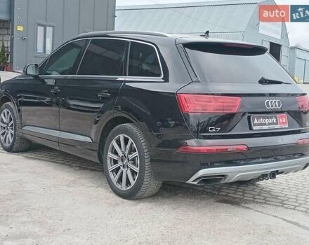 Черный Ауди Ку 7, объемом двигателя 3 л и пробегом 250 тыс. км за 25140 $, фото 5 на Automoto.ua