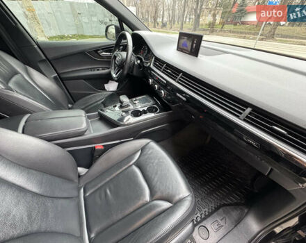 Черный Ауди Ку 7, объемом двигателя 3 л и пробегом 200 тыс. км за 29999 $, фото 38 на Automoto.ua