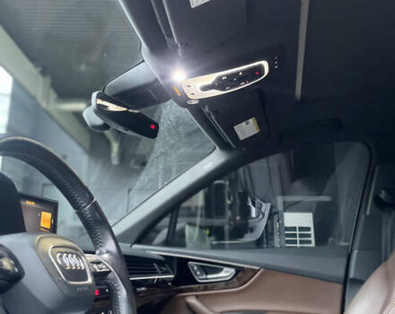 Черный Ауди Ку 7, объемом двигателя 2 л и пробегом 299 тыс. км за 21999 $, фото 28 на Automoto.ua