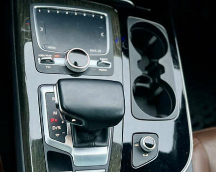 Черный Ауди Ку 7, объемом двигателя 3 л и пробегом 97 тыс. км за 29700 $, фото 28 на Automoto.ua