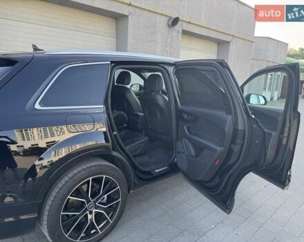 Черный Ауди Ку 7, объемом двигателя 3 л и пробегом 152 тыс. км за 28000 $, фото 2 на Automoto.ua