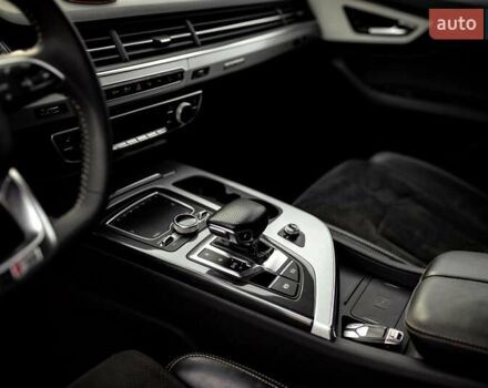 Черный Ауди Ку 7, объемом двигателя 3 л и пробегом 99 тыс. км за 45000 $, фото 31 на Automoto.ua