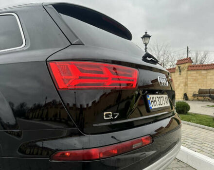 Черный Ауди Ку 7, объемом двигателя 3 л и пробегом 165 тыс. км за 27000 $, фото 4 на Automoto.ua