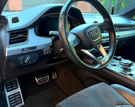 Черный Ауди Ку 7, объемом двигателя 3 л и пробегом 280 тыс. км за 33555 $, фото 7 на Automoto.ua