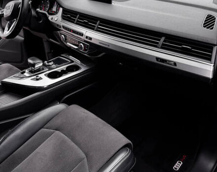 Черный Ауди Ку 7, объемом двигателя 2.97 л и пробегом 150 тыс. км за 39000 $, фото 36 на Automoto.ua