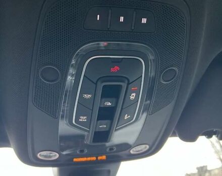 Черный Ауди Ку 7, объемом двигателя 1.98 л и пробегом 137 тыс. км за 28300 $, фото 16 на Automoto.ua