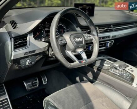 Черный Ауди Ку 7, объемом двигателя 2.97 л и пробегом 155 тыс. км за 42500 $, фото 2 на Automoto.ua