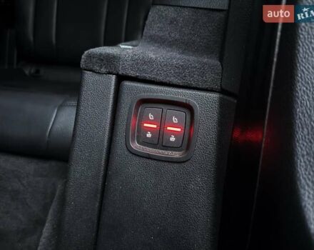 Черный Ауди Ку 7, объемом двигателя 3 л и пробегом 103 тыс. км за 28500 $, фото 31 на Automoto.ua