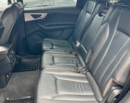 Чорний Ауді Ку 7, об'ємом двигуна 1.98 л та пробігом 82 тис. км за 35000 $, фото 8 на Automoto.ua