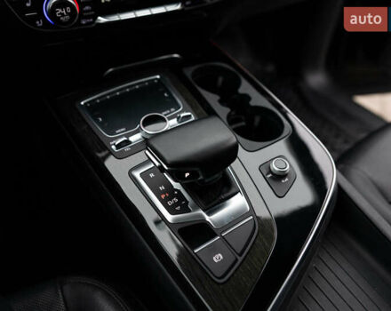 Чорний Ауді Ку 7, об'ємом двигуна 3 л та пробігом 238 тис. км за 23800 $, фото 69 на Automoto.ua