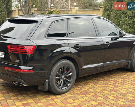 Чорний Ауді Ку 7, об'ємом двигуна 3 л та пробігом 142 тис. км за 44000 $, фото 1 на Automoto.ua