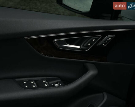 Черный Ауди Ку 7, объемом двигателя 0 л и пробегом 176 тыс. км за 24500 $, фото 13 на Automoto.ua