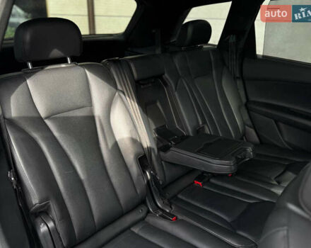 Черный Ауди Ку 7, объемом двигателя 3 л и пробегом 125 тыс. км за 31500 $, фото 18 на Automoto.ua