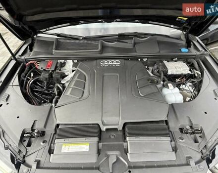 Ауді Ку 7 2018 у Луцьку на Automoto.ua Чорний Ауді Ку 7, об'ємом двигуна 3 л та пробігом 148 тис. км за 31000 $, фото 22 на Automoto.ua