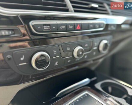 Черный Ауди Ку 7, объемом двигателя 3 л и пробегом 85 тыс. км за 32900 $, фото 40 на Automoto.ua