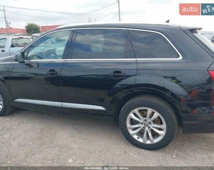 Ауді Ку 7 2018 у Черкасах на Automoto.ua Чорний Ауді Ку 7, об'ємом двигуна 3 л та пробігом 155 тис. км за 8800 $, фото 5 на Automoto.ua