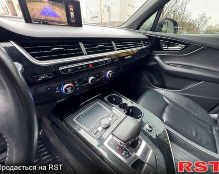 Черный Ауди Ку 7, объемом двигателя 3 л и пробегом 200 тыс. км за 30000 $, фото 12 на Automoto.ua