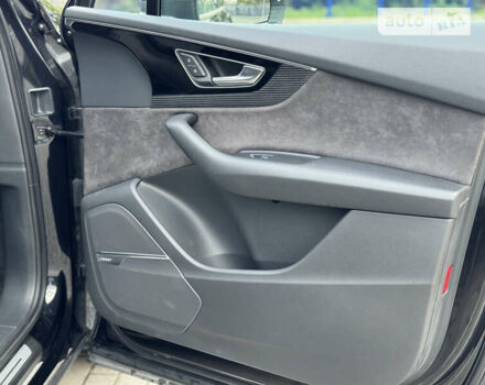 Черный Ауди Ку 7, объемом двигателя 2.97 л и пробегом 249 тыс. км за 40200 $, фото 36 на Automoto.ua