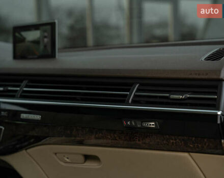 Чорний Ауді Ку 7, об'ємом двигуна 3 л та пробігом 117 тис. км за 31900 $, фото 32 на Automoto.ua