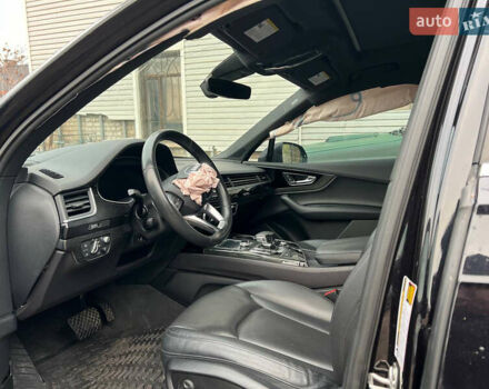 Черный Ауди Ку 7, объемом двигателя 3 л и пробегом 260 тыс. км за 12500 $, фото 7 на Automoto.ua