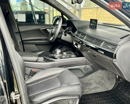 Черный Ауди Ку 7, объемом двигателя 3 л и пробегом 100 тыс. км за 32400 $, фото 18 на Automoto.ua