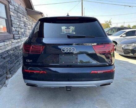 Черный Ауди Ку 7, объемом двигателя 2 л и пробегом 32 тыс. км за 6875 $, фото 5 на Automoto.ua