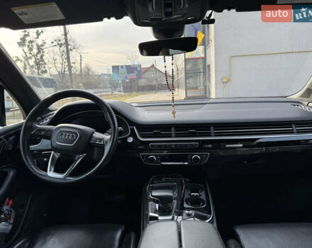 Черный Ауди Ку 7, объемом двигателя 3 л и пробегом 144 тыс. км за 33000 $, фото 7 на Automoto.ua