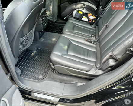 Черный Ауди Ку 7, объемом двигателя 1.98 л и пробегом 157 тыс. км за 28300 $, фото 58 на Automoto.ua