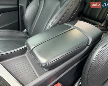 Чорний Ауді Ку 7, об'ємом двигуна 3 л та пробігом 137 тис. км за 36700 $, фото 100 на Automoto.ua