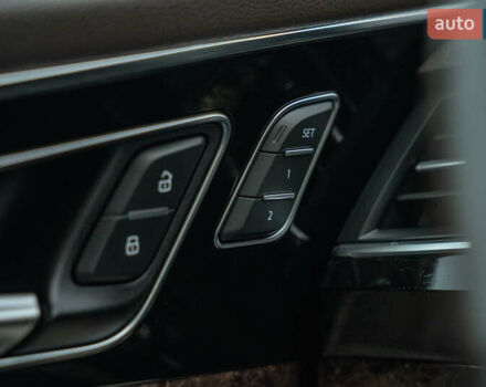 Чорний Ауді Ку 7, об'ємом двигуна 3 л та пробігом 117 тис. км за 31900 $, фото 16 на Automoto.ua