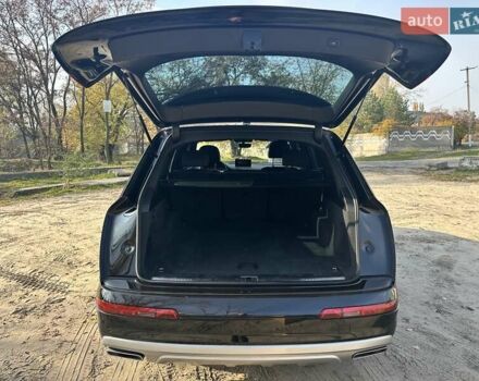 Черный Ауди Ку 7, объемом двигателя 2.97 л и пробегом 122 тыс. км за 50000 $, фото 9 на Automoto.ua