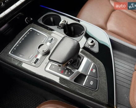 Черный Ауди Ку 7, объемом двигателя 3 л и пробегом 184 тыс. км за 39900 $, фото 37 на Automoto.ua