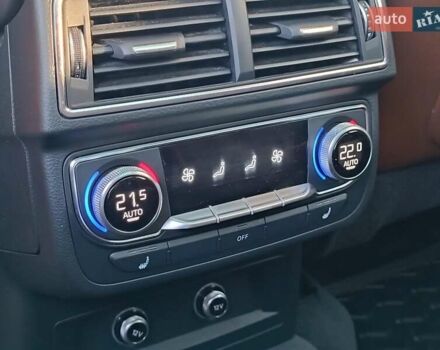 Черный Ауди Ку 7, объемом двигателя 3 л и пробегом 161 тыс. км за 32990 $, фото 14 на Automoto.ua