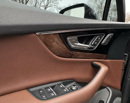 Чорний Ауді Ку 7, об'ємом двигуна 3 л та пробігом 196 тис. км за 33000 $, фото 7 на Automoto.ua