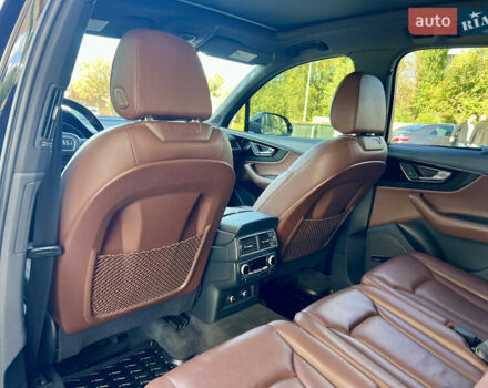 Черный Ауди Ку 7, объемом двигателя 3 л и пробегом 175 тыс. км за 29950 $, фото 24 на Automoto.ua