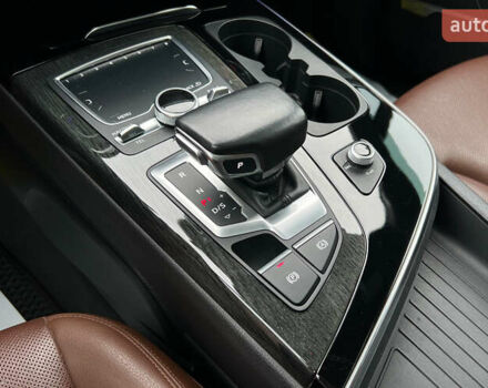 Ауді Ку 7 2018 у Львові на Automoto.ua Чорний Ауді Ку 7, об'ємом двигуна 3 л та пробігом 182 тис. км за 45750 $, фото 23 на Automoto.ua