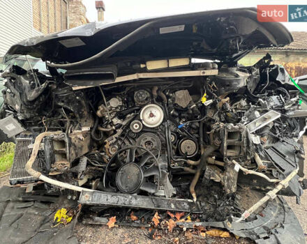 Черный Ауди Ку 7, объемом двигателя 3 л и пробегом 260 тыс. км за 12500 $, фото 12 на Automoto.ua