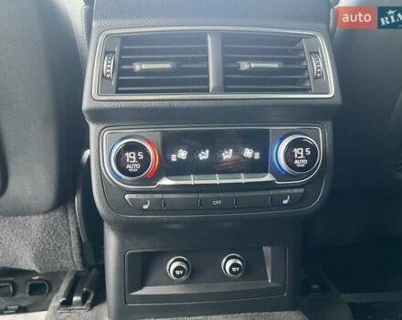 Чорний Ауді Ку 7, об'ємом двигуна 3 л та пробігом 121 тис. км за 37000 $, фото 49 на Automoto.ua