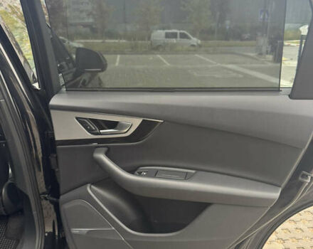 Черный Ауди Ку 7, объемом двигателя 1.98 л и пробегом 288 тыс. км за 23900 $, фото 22 на Automoto.ua