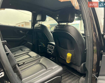 Черный Ауди Ку 7, объемом двигателя 3 л и пробегом 260 тыс. км за 12500 $, фото 4 на Automoto.ua