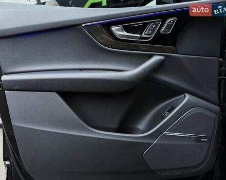 Чорний Ауді Ку 7, об'ємом двигуна 3 л та пробігом 137 тис. км за 37999 $, фото 33 на Automoto.ua