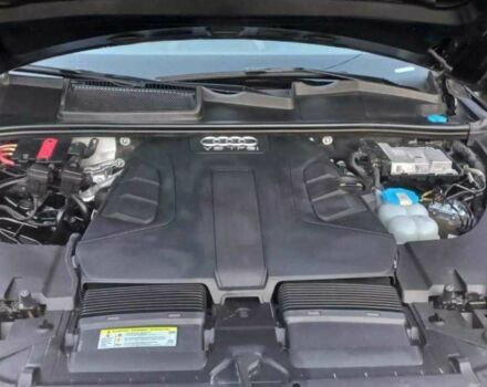 Чорний Ауді Ку 7, об'ємом двигуна 3 л та пробігом 95 тис. км за 18800 $, фото 10 на Automoto.ua