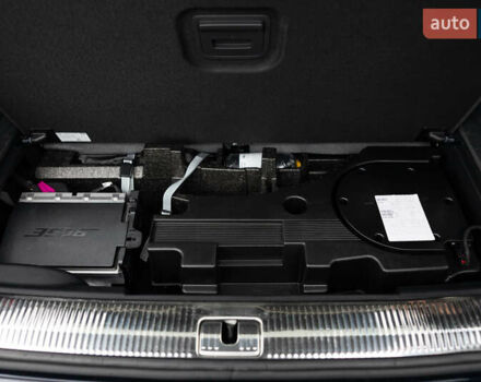 Чорний Ауді Ку 7, об'ємом двигуна 3 л та пробігом 238 тис. км за 23800 $, фото 109 на Automoto.ua