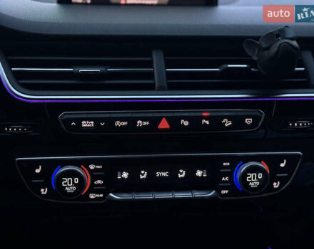 Черный Ауди Ку 7, объемом двигателя 3 л и пробегом 116 тыс. км за 52999 $, фото 57 на Automoto.ua