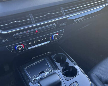 Чорний Ауді Ку 7, об'ємом двигуна 3 л та пробігом 110 тис. км за 33300 $, фото 6 на Automoto.ua