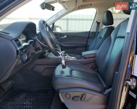 Черный Ауди Ку 7, объемом двигателя 3 л и пробегом 65 тыс. км за 8800 $, фото 6 на Automoto.ua