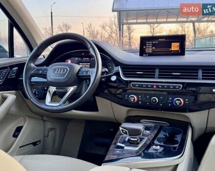 Чорний Ауді Ку 7, об'ємом двигуна 3 л та пробігом 180 тис. км за 24900 $, фото 11 на Automoto.ua