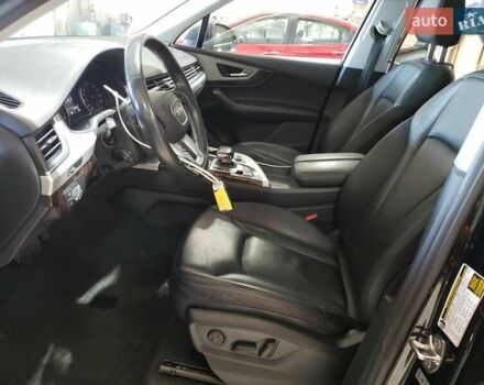 Чорний Ауді Ку 7, об'ємом двигуна 2 л та пробігом 161 тис. км за 17150 $, фото 6 на Automoto.ua