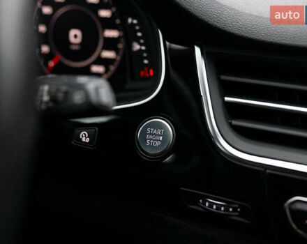 Чорний Ауді Ку 7, об'ємом двигуна 3 л та пробігом 238 тис. км за 23800 $, фото 42 на Automoto.ua